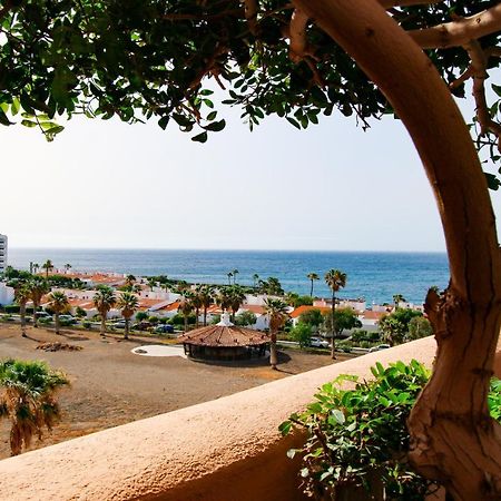 Casita Maria - Luxurious 1-Bedroom Apartment With Sea Views And Pool San Miguel de Abona Extérieur photo