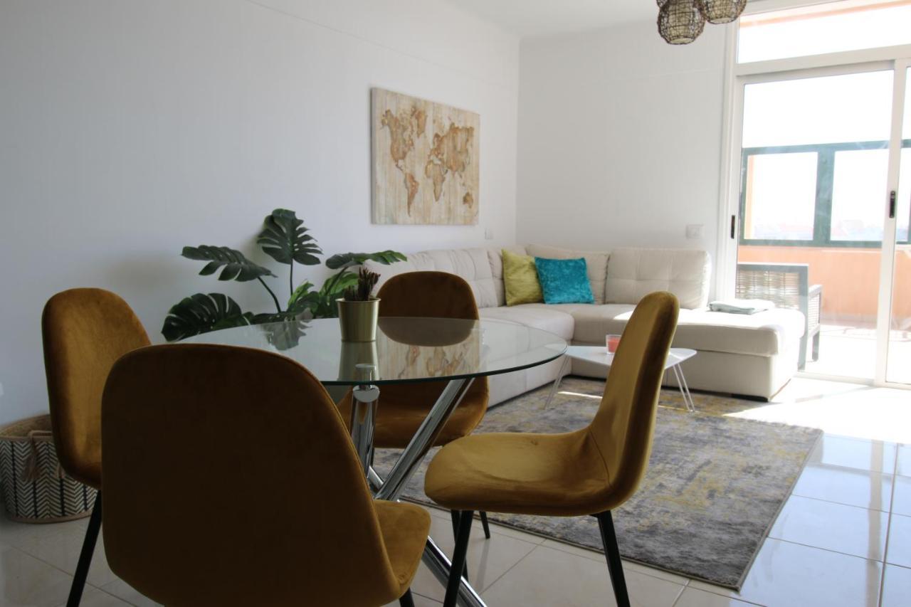 Casita Maria - Luxurious 1-Bedroom Apartment With Sea Views And Pool San Miguel de Abona Extérieur photo
